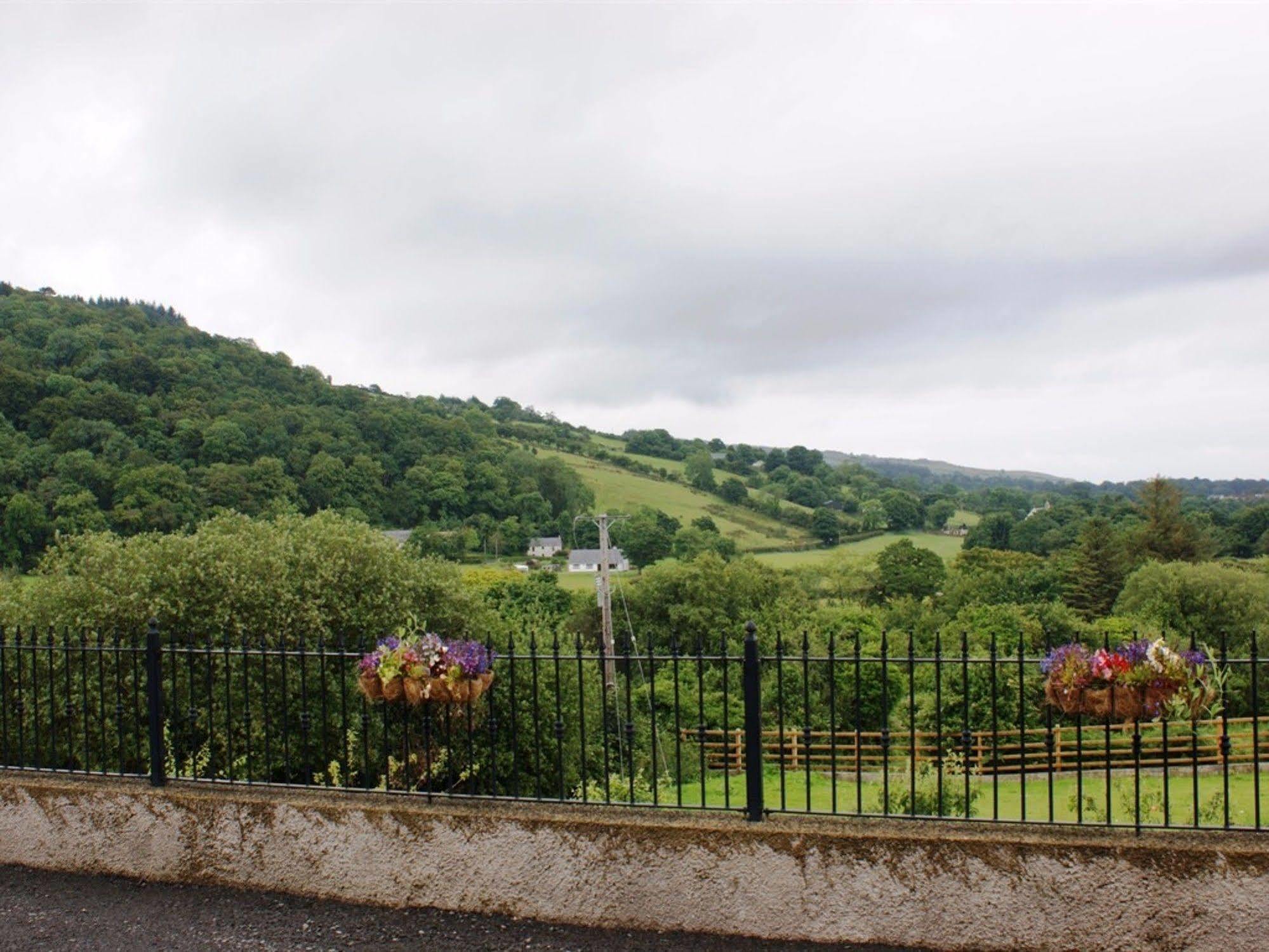 Bed and Breakfast Glenn Eireann House Cushendall Exterior foto